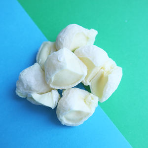 Saveur de fruits mélangés colorés collations sucrées croustillantes moelleuses friandises naturelles bonbons lyophilisés - Product Image 2