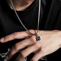Collier en pierres précieuses pour homme, design géométrique en zircon en acier inoxydable, inaltérable, élégant et simple
