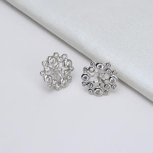 Boucles d'oreilles pour femmes en argent S925 avec 6-7 perles incrustées, design simple de clous d'oreille, accessoires de bricolage semi-finis 1162 avec plateau vide - Product Image 5