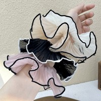 Accessoires pour cheveux : Élastique à cheveux en dentelle ondulée floquée, style 'gros intestin', motif forêt