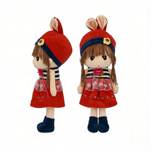 Peluche personnalisée mignonne en forme de lapin avec des oreilles, poupée en tissu pour fille aux cheveux tressés et jupe en dentelle rouge - Product Image 3