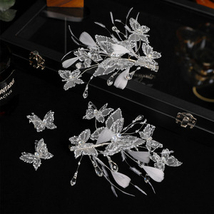 Pinza para el Cabello con Mariposa de Plumas Blancas Estilo Bosque Hecha a Mano, Súper Encantadora, para Maquillaje de Boda y Accesorios Nupciales 2026 - Product Image 3
