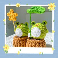 Figurines décoratives mignonnes en crochet faites à la main (grenouille et poussin) en fil, pour la décoration de table et les occasions de baptême