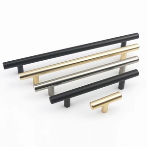 Manijas Modernas de Tubo Recto de Acero Inoxidable con Acabado Negro Dorado Antioxidante para Muebles de Baño y Cómodas - Product Image 1
