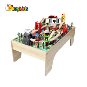 Tùy Chỉnh Đường Sắt Thành Phố Bằng Gỗ <span class=keywords><strong>Train</strong></span> <span class=keywords><strong>Set</strong></span> Và Bảng Cho Trẻ Em W04C219 - Product Image 1