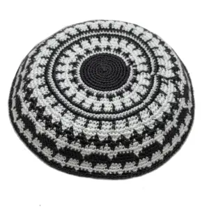 DMC 흑백 크로 셰 뜨개질 Kippah 모자 남자 소년 어린이 매일 파티 야외 비즈니스 장면 유대인 전통 kippah 모자