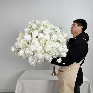 Venta Especial: Bola de Flores de Rosa Blanca Artificial de Seda Hecha a Mano, Realista, de 50-80 cm, Centro de Mesa para Bodas - Product Image 4