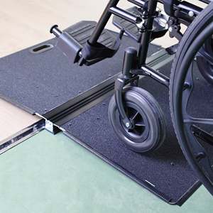 KMINA K10072 Rampa Pieghevole in Alluminio per Sedia a Rotelle con Superficie Antiscivolo - Product Image 2