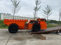 Camion minier diesel souterrain chinois de 8 tonnes, camion benne souterrain UK-8