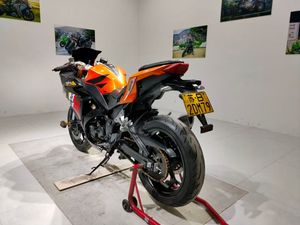 La Little Ninja 250cc es un modelo de nivel básico que incluso principiantes pueden manejar con facilidad, una motocicleta de segunda mano. - Product Image 4