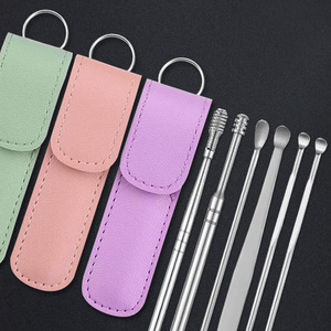 Estuche de cuero de alta calidad para limpiadores de oídos, juego de 6 piezas, limpiador de oídos con resorte en espiral, herramienta de limpieza de oídos, seis piezas - Product Image 1
