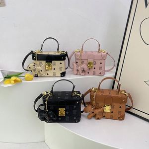 High-End Women's Retro Print <b>Small</b> Square <b>Box</b> Bag Stylish Handheld Cross-body Shoulder Bag with Polyester Lining.8012 - Product Image 6