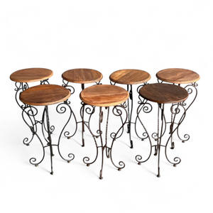 MESA AUXILIAR DE MADERA Bellamente diseño clásico Mesita de noche Elaborada con madera natural de primera calidad a precio de lote - Product Image 1