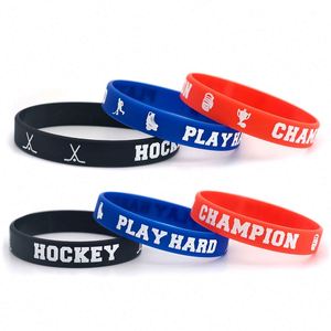 Bracelet en silicone sportif pour le hockey et le basketball, idéal pour les événements de compétition, les fêtes d'équipe et les promotions. - Product Image 1