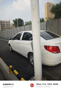 Caja de cambios automática Corolla Venza totalmente pintada, 60.000 kilómetros, impulsado por combustible de gas, vehículo personal de segunda mano, noviembre de 2015 - Product Image 1