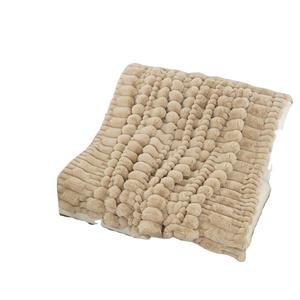 Manta de piel sintética marrón Jacquard 3D de bambú para silla, sofá cama, ligera, suave, acogedora, esponjosa, cálida, manta personalizada - Product Image 1