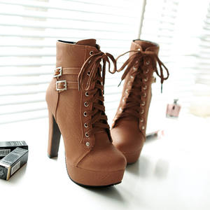 Botas de Tacón Alto con Plataforma Impermeable, <span class=keywords><strong>Estilo</strong></span> Popular, Tacón Grueso, Punta Redonda, Hebilla de Correa, <span class=keywords><strong>Zapatos</strong></span> de Moda para Mujer, Talla Grande - Product Image 2