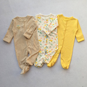 Pigiama per Neonati Personalizzato con Piedini, Tutina Unisex a Maniche Lunghe, Morbida e Sicura con Bottoni, Abbigliamento Traspirante per Bambini - Product Image 3