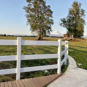 Recinzione per Pascolo in PVC Bianco Trattato Termicamente, Modello 3D Australiano, Kit per Recinto Equestre a 3 Traverse in Vinile - Product Image 4