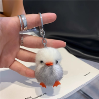 Mignon pendentif de sac en forme de canard avec pompon moelleux, adorable canard en fourrure de lapin, porte-clés en peluche, ornements de sac à dos, porte-clés