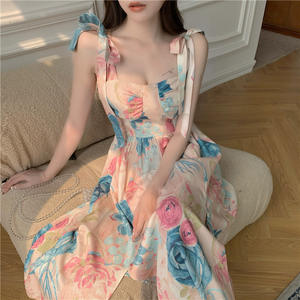 Vestido de Chifón con Estampado de Pintura al Óleo Retro Francés, Cuello Mandarín Elegante y Cintura Natural, Ideal para Vacaciones en la Playa de Sanya, Hainan - Product Image 1