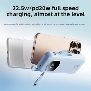 Power bank portatile da 10000mAh con cavo retrattile integrato, ricarica rapida da 22.5W, per uso esterno e di emergenza, caricatore portatile. - Product Image 4