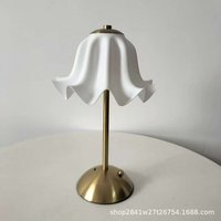 Lampes de table minimalistes électriques rechargeables en métal ABS avec commande tactile LED, décoration de luxe pour mariage, salon, chevet, lampe de nuit