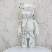 Sculpture d'ours violent faite à la main en résine de haute qualité personnalisée Bearbrick 28CM 400% Statue