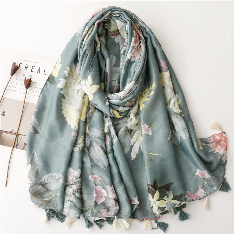 High Quality Plain Blue Flower Printed Cotton Shawls Scarves With Tassels  Women Bohemian Floral Print Viscose Scarf Muslim Hijab