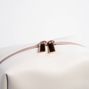 ISO BSCI usine multifonction cosmétique organisateur sac fermeture éclair mode pour cuir PU pour maquillage stockage soirée utilisation de fête - Product Image 3