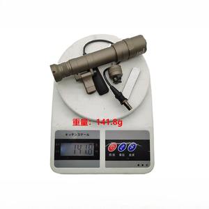 Linterna Táctica <span class=keywords><strong>de</strong></span> Aluminio <span class=keywords><strong>de</strong></span> Alta Calidad M640DF LED <span class=keywords><strong>de</strong></span> Largo Alcance con Luz Blanca para Supervivencia, Senderismo, Caza y Camping - Product Image 5