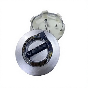 Enjoliveurs de roue décoratifs ABS de 64 mm pour Volvo S40 S60 S80L XC60 XC90 avec installation facile - Product Image 3