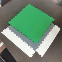 Gummi-PVC-Bodenbelag Ineinandergreifende Fliesen für Garagenboden Matten für Schwerlast-Lager Werkstatt Hersteller aus China