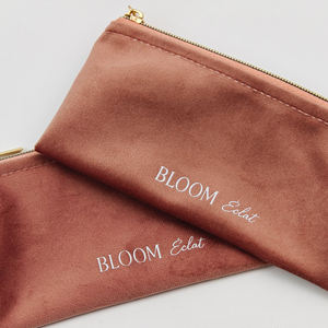 Pochette zippée personnalisée de luxe avec logo, sacs cosmétiques pour femmes, doublure en velours satiné, pochette zippée double couche - Product Image 4