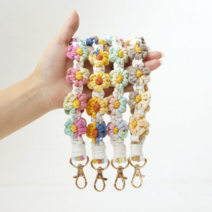 Gradient Daisy Flower Keychain for Women Handmade Woven Wristlet <b>Keyring</b> INS Style Aesthetic Floral Bag Charm Gift Wholesale - Product Image 1