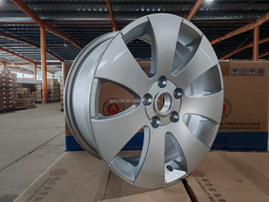 Jantes en alliage d'aluminium <span class=keywords><strong>16</strong></span> pouces (<span class=keywords><strong>16</strong></span>*6.0 pouces) 5*112PCD à 7 branches pour voitures de tourisme Golf/Superb – Stock usine OEM - Product Image 4