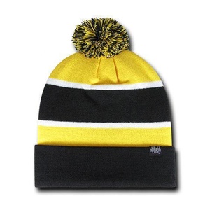 ใหม่โลโก้ที่กําหนดเองสไตล์หลายสีโลโก้ที่กําหนดเองเย็บปักถักร้อยหนังแพทช์ถัก 100% อะคริลิคที่สะดวกสบายกะโหลกข้อมือ Beanies พร้อมปอมปอม - Product Image 1