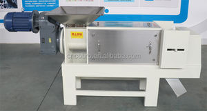 เครื่องอัดแยกกากอาหารในครัวเครื่องอัดขยะแบบสกรูไฮดรอลิกกากมันสำปะหลัง - Product Image 4