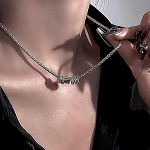 Titan Stahl Halskette mit kaltem Wind Flash Diamond <span class=keywords><strong>Ring</strong></span> Anhänger Luxus All-Match Schlüsselbein Kette für Männer Damenmode - Product Image 2