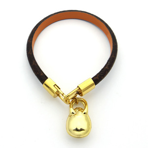 Braccialetto in pelle cuore con Logo di marca in acciaio inossidabile stile stile stile bracciale per <span class=keywords><strong>donna</strong></span> uomo - Product Image 4