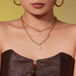 Collana YF8437 di lusso, squisita, a forma di cuore, con zirconi cubici, fatta a mano, placcata oro 18 carati, impermeabile, in acciaio inossidabile. - Product Image 1