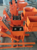 Fabricants de machines à fabriquer des briques à pression manuelle QMR2-40 en Afrique