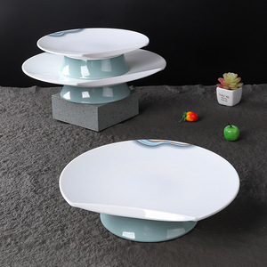 Assiette demi-lune sur pied en mélamine, résistante aux chutes, pour banquets d'hôtel, présentation de plats, forme irrégulière, usage commercial pour restaurants - Product Image 3