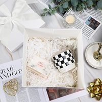 Caja de papel de embalaje de regalo sorpresa de tamaño y color personalizado moderno
