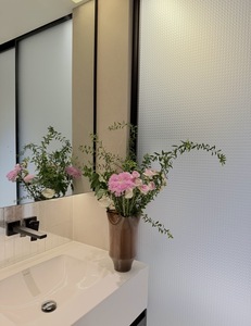 <span class=keywords><strong>Porte</strong></span> <span class=keywords><strong>coulissante</strong></span> de séparation en verre avec cadre en aluminium ultra-fin et étanche pour salle de bain avec verre dépoli - Product Image 2