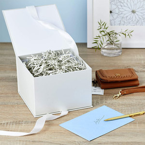 por mayor logotipo personalizado grande elegante dama de honor caja de regalo de embalaje con tapa y de papel triturado llenar - Product Image 5