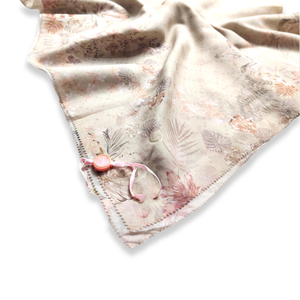 Élégant Beige Keiko Hijab Écharpe Manches Courtes À La Mode Sans Couture Coton Voal Taille Libre pour Une Utilisation Quotidienne En Gros - Product Image 1