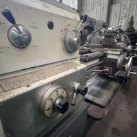 Tour horizontal semi-automatique d'occasion de marque Shenyang C6140 à prix d'usine abordable, machine de travail des métaux de moyenne capacité et haute précision