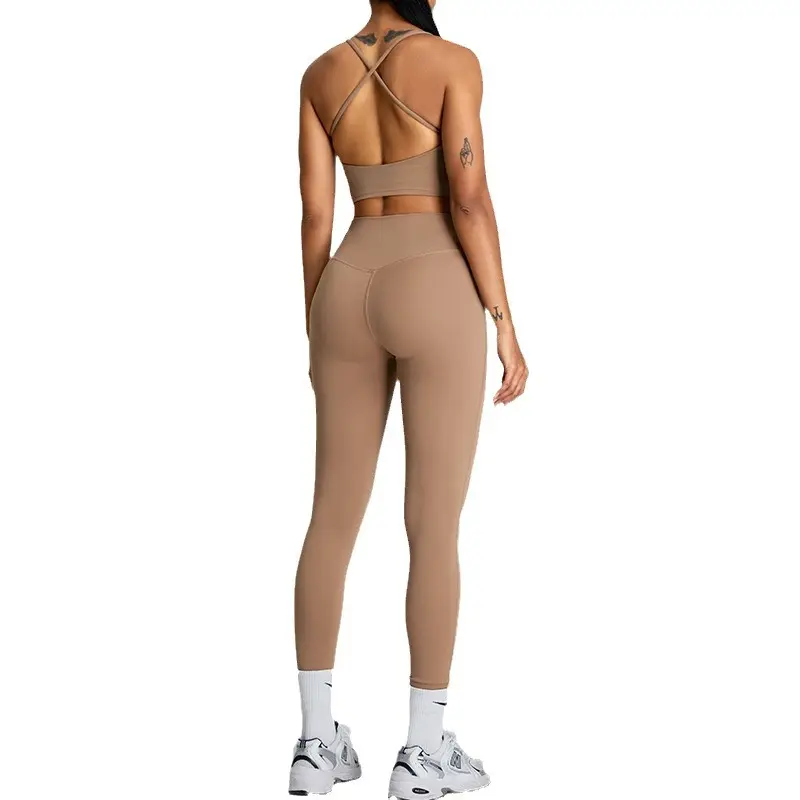 New Wholesale Design Yoga Wear Set Women's Cross Beautiful Back Exercise Set Outdoor Sports Fitness Tummy Tucked Yoga Wear