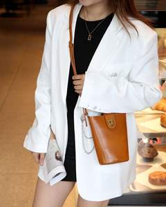 2026 Spring Summer Fashion Woman's Shoulder <b>Bag</b> Casual Single Bucket Pure Cow <b>Leather</b> Diagonal Zipper Closure Small Mobile <b>Phone</b> - Product Image 6